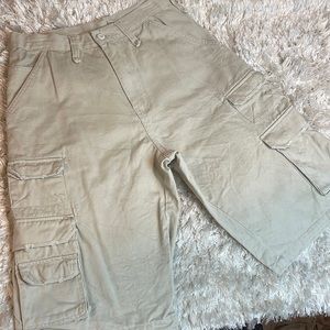 Banana Jack 100% Cotton Distressed Style Cargo Khaki Bermuda Shorts Size 30